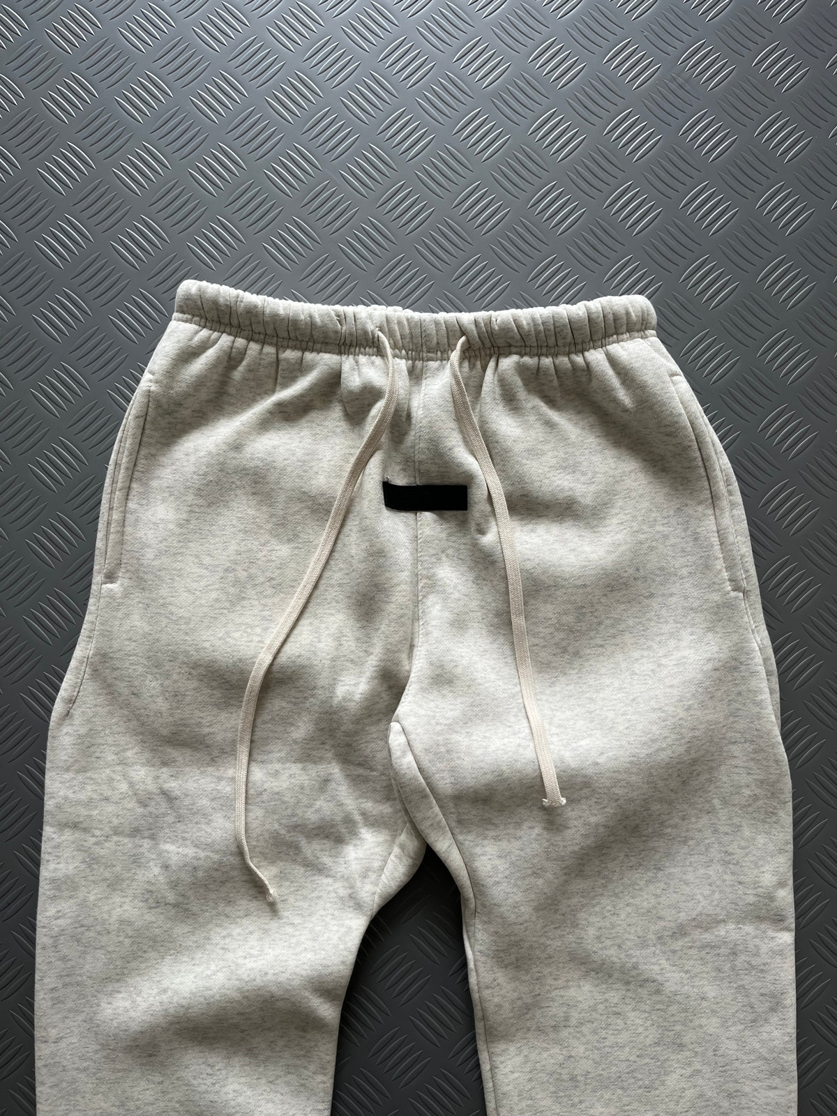 ESSENTIALS FEAR OF GOD OATMEAL SWEATPANT