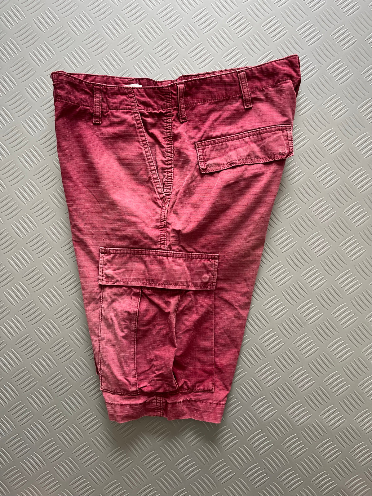 VINTAGE CARHARTT CARGO SHORTS
