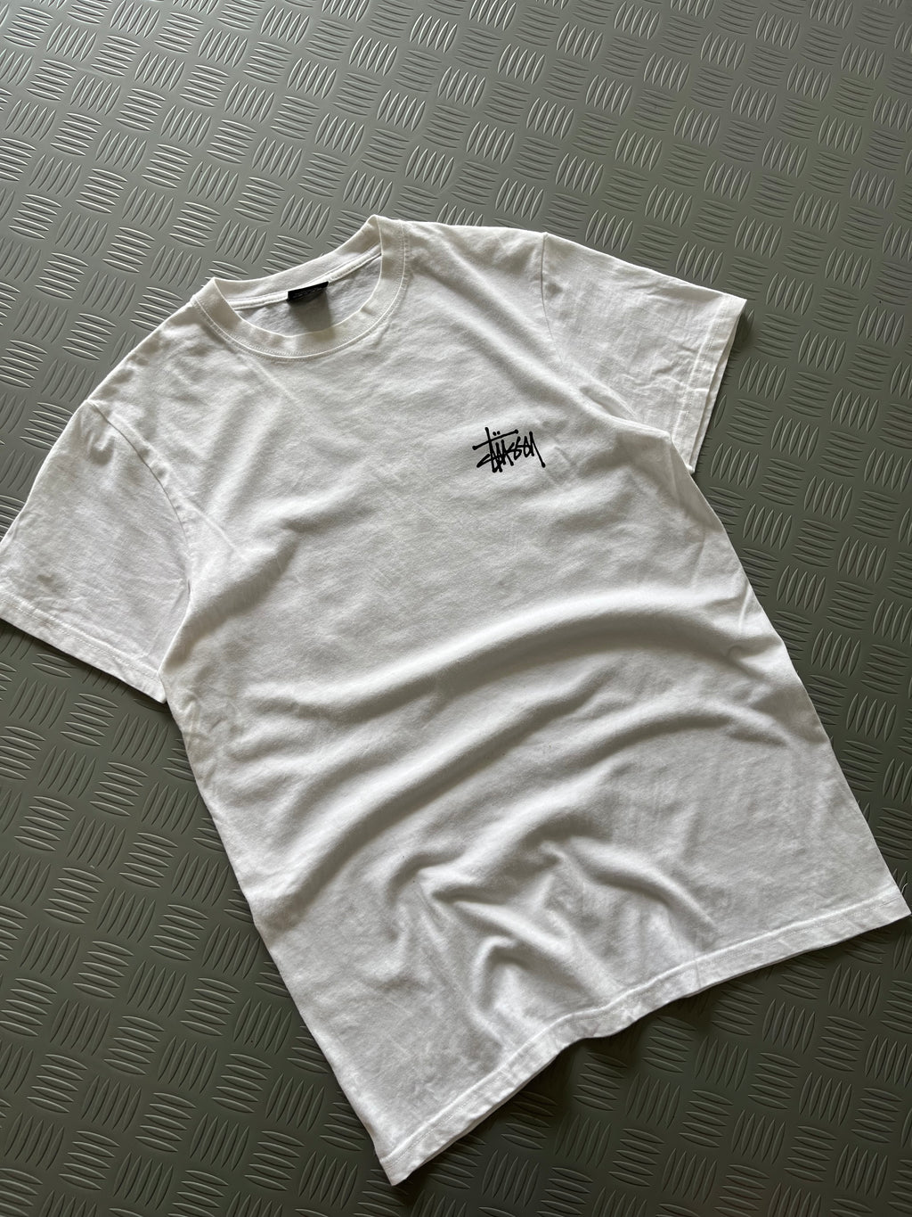 STUSSY BASIC WHITE TSHIRT