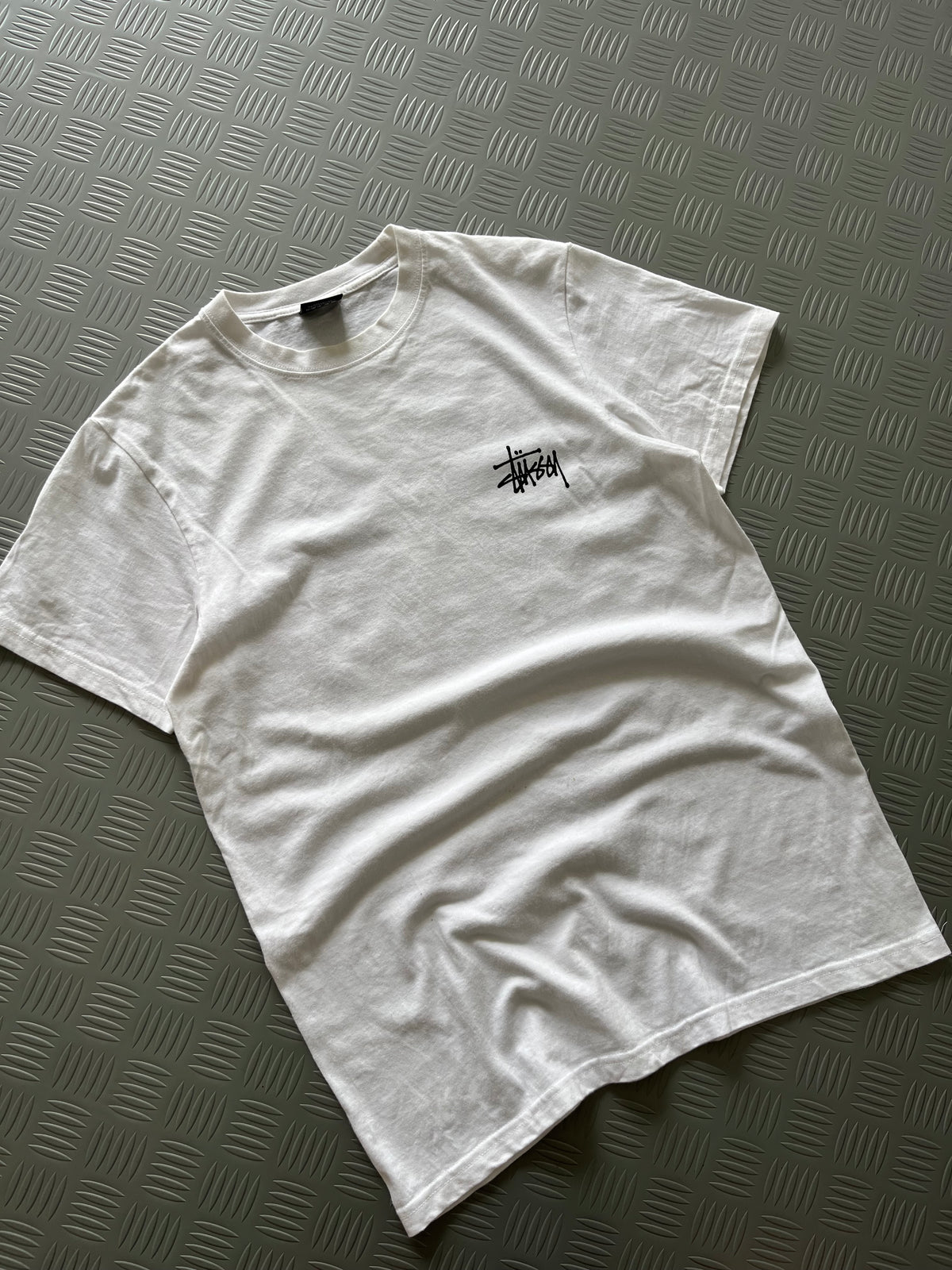 STUSSY BASIC WHITE TSHIRT