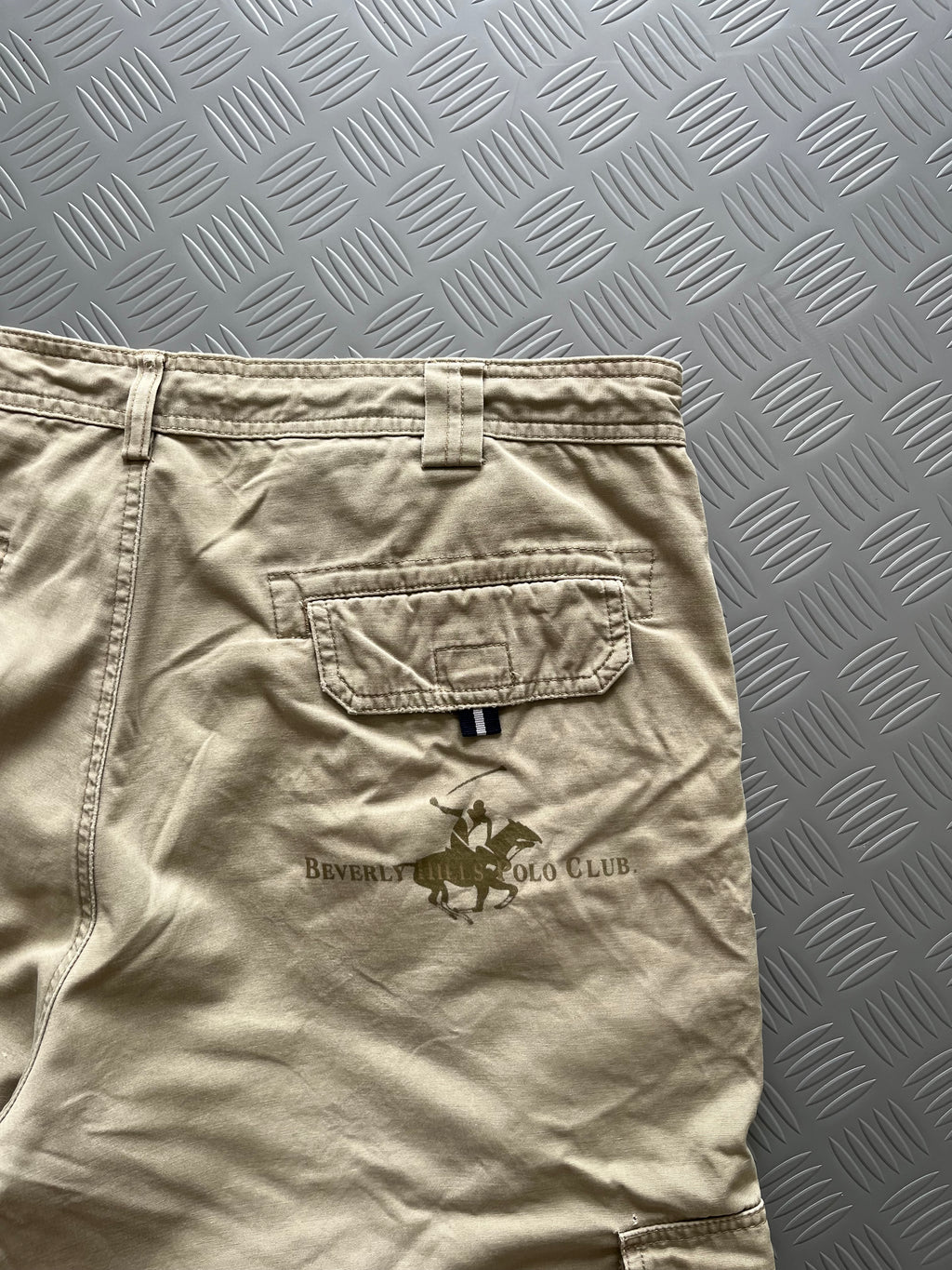 VINTAGE BAVERLY HILL POLO CARGO SHORTS
