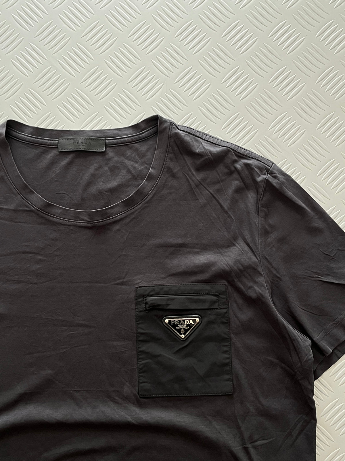 PRADA BASIC POCKET TSHIRT