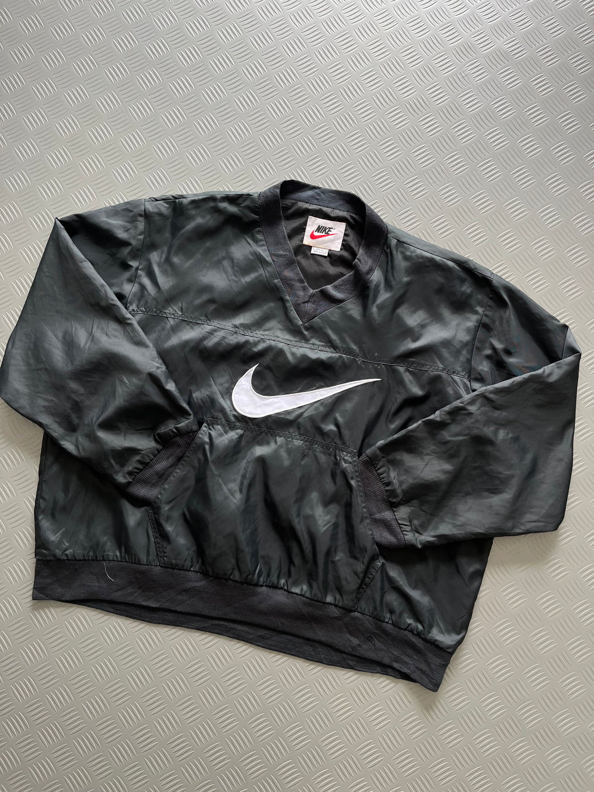 VINTAGE NIKE SWOOSH PULLOVER