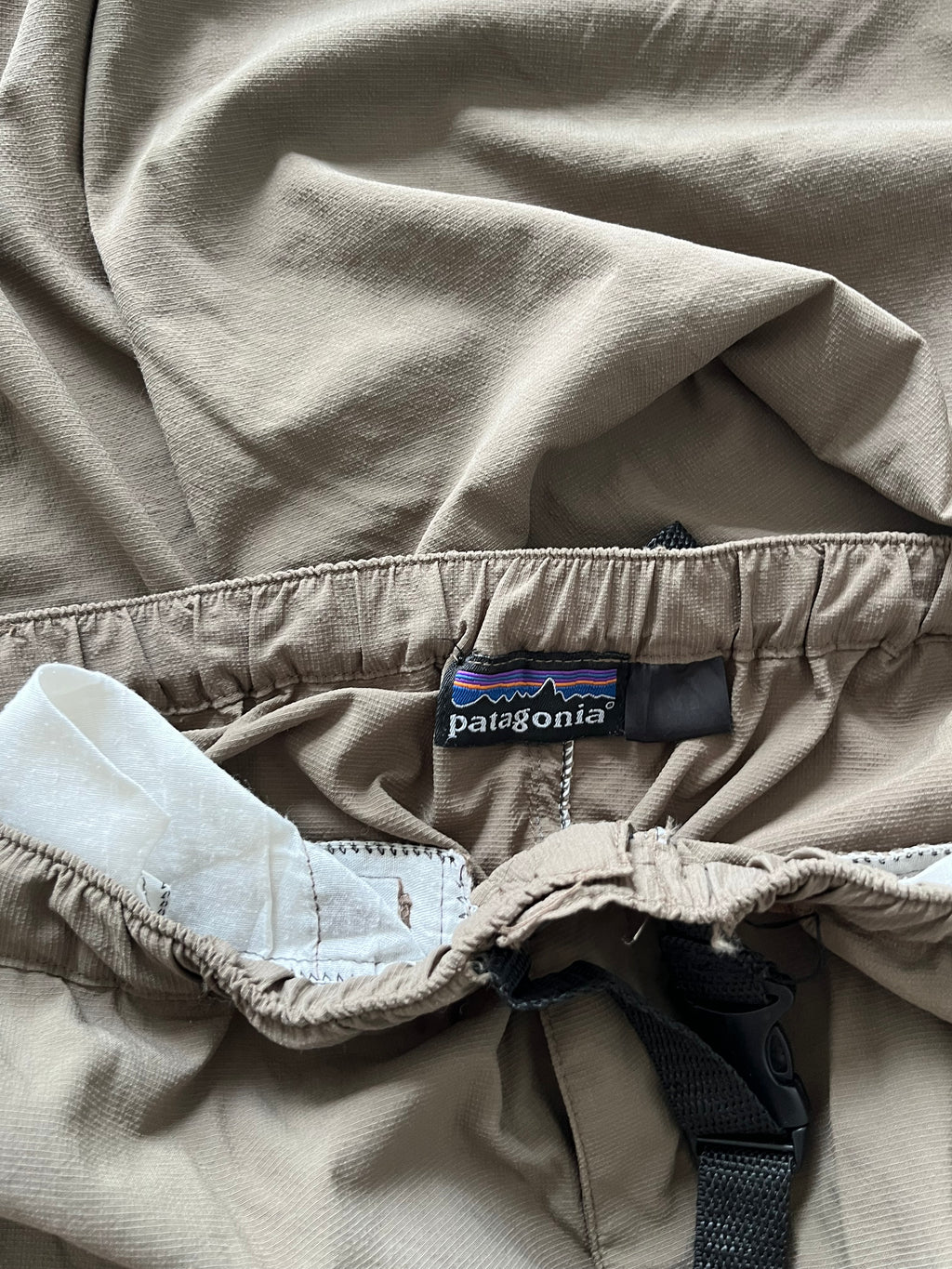 RARE PATAGONIA CONVERTIBLE PANT