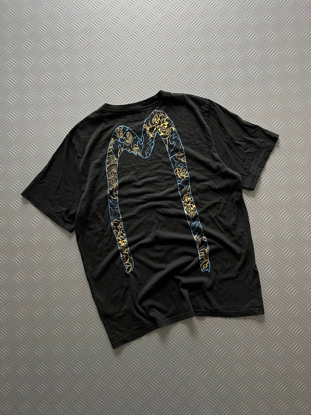 VINTAGE EVISU BIG LOGO TSHIRT