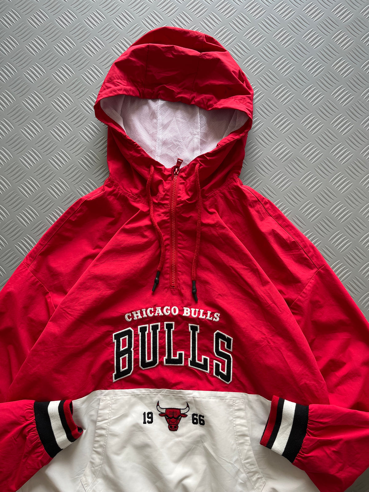 NBA CHICAGO BULLS QUARTER ZIPPER