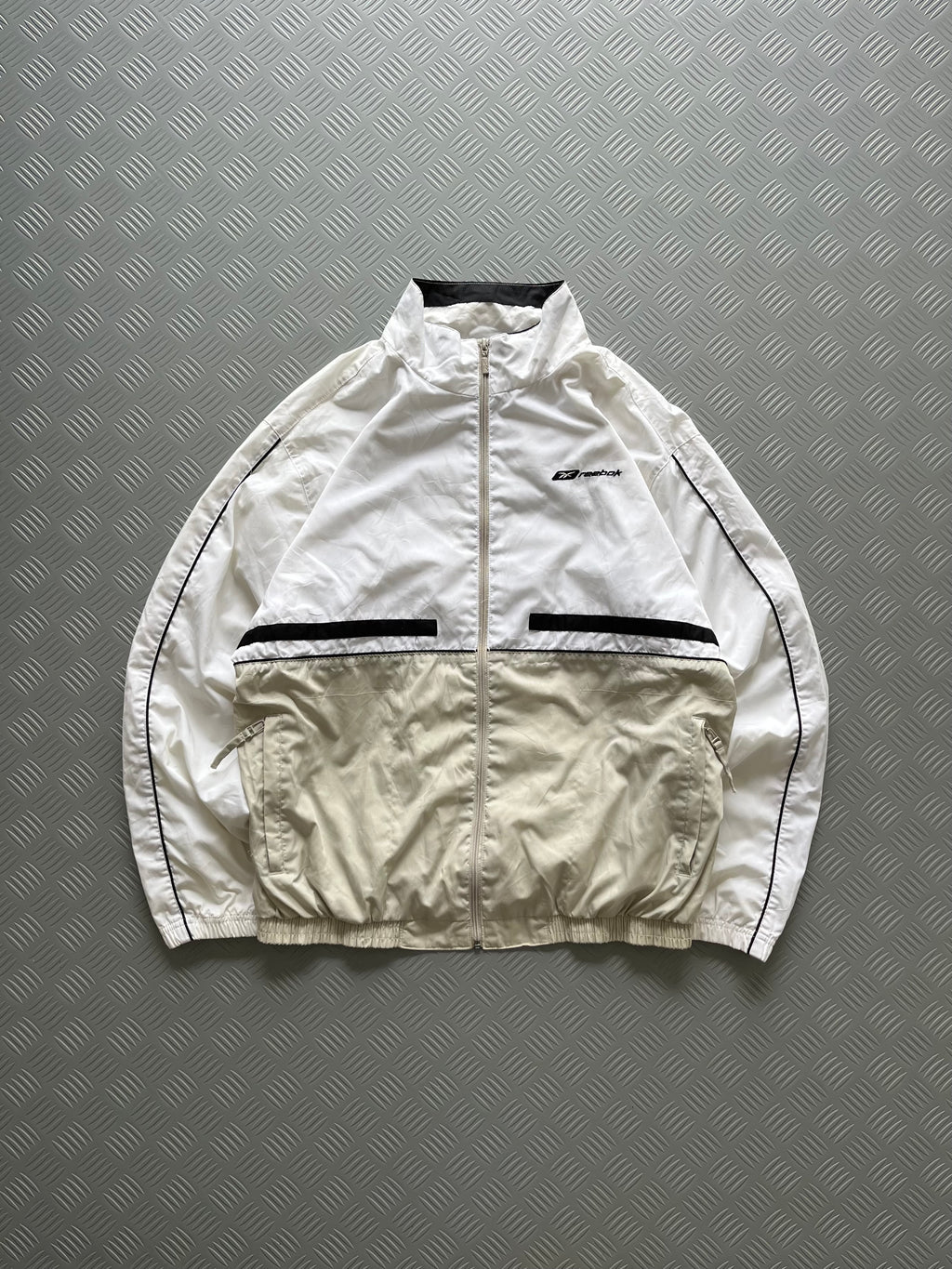 VINTAGE REEBOK JACKET