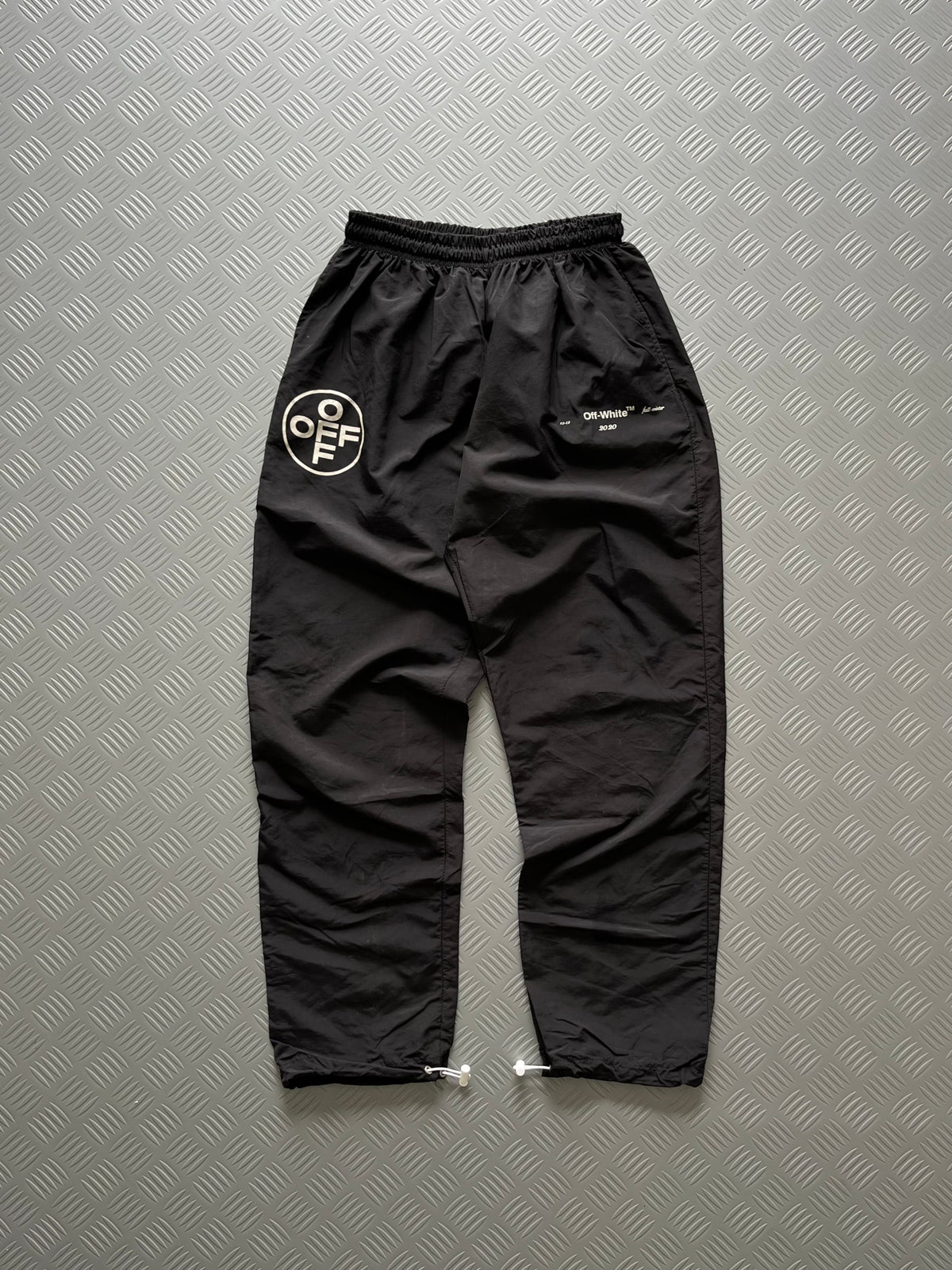 OFF WHITE BOOTLEG PARACHUTE PANT