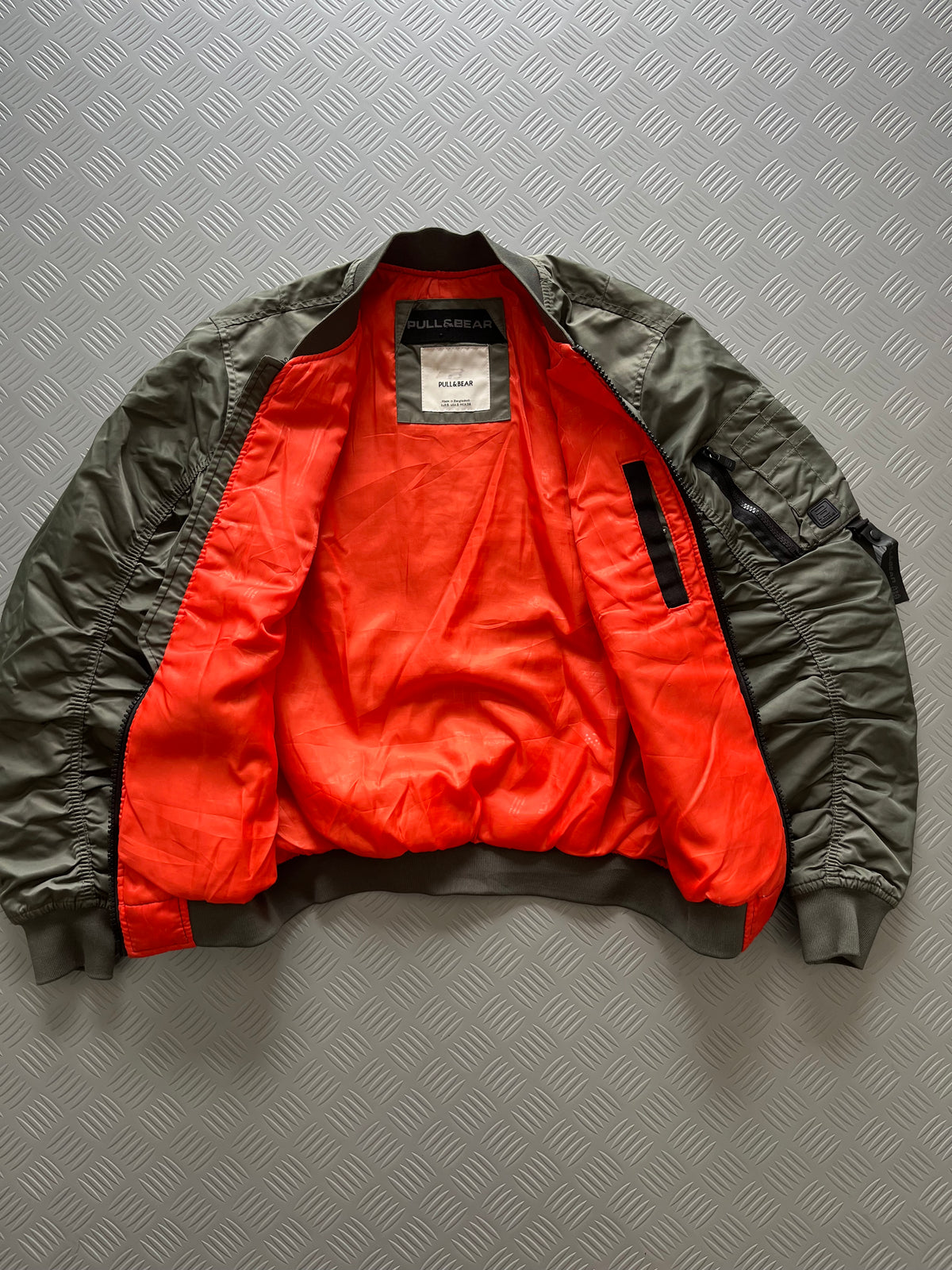 PULL & BEAR BOMBER JACKET