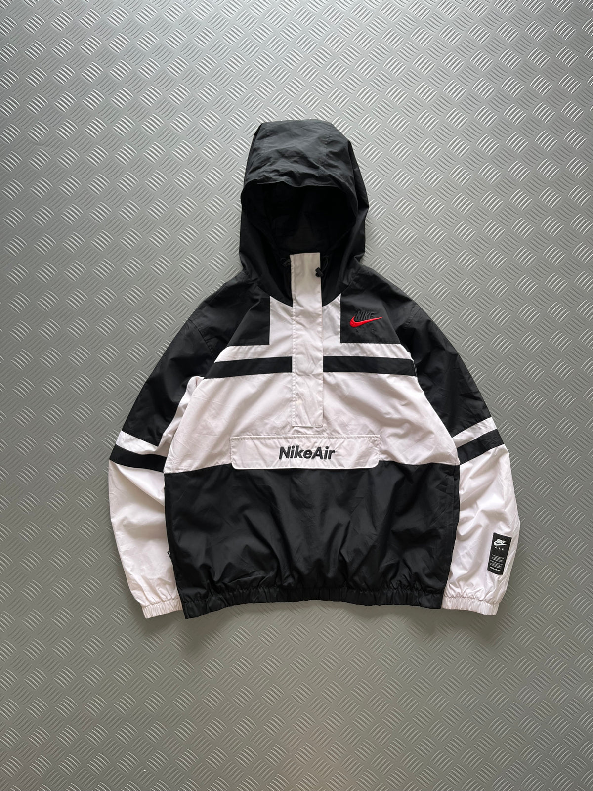 NIKE AIR QUARTER ZIPPER