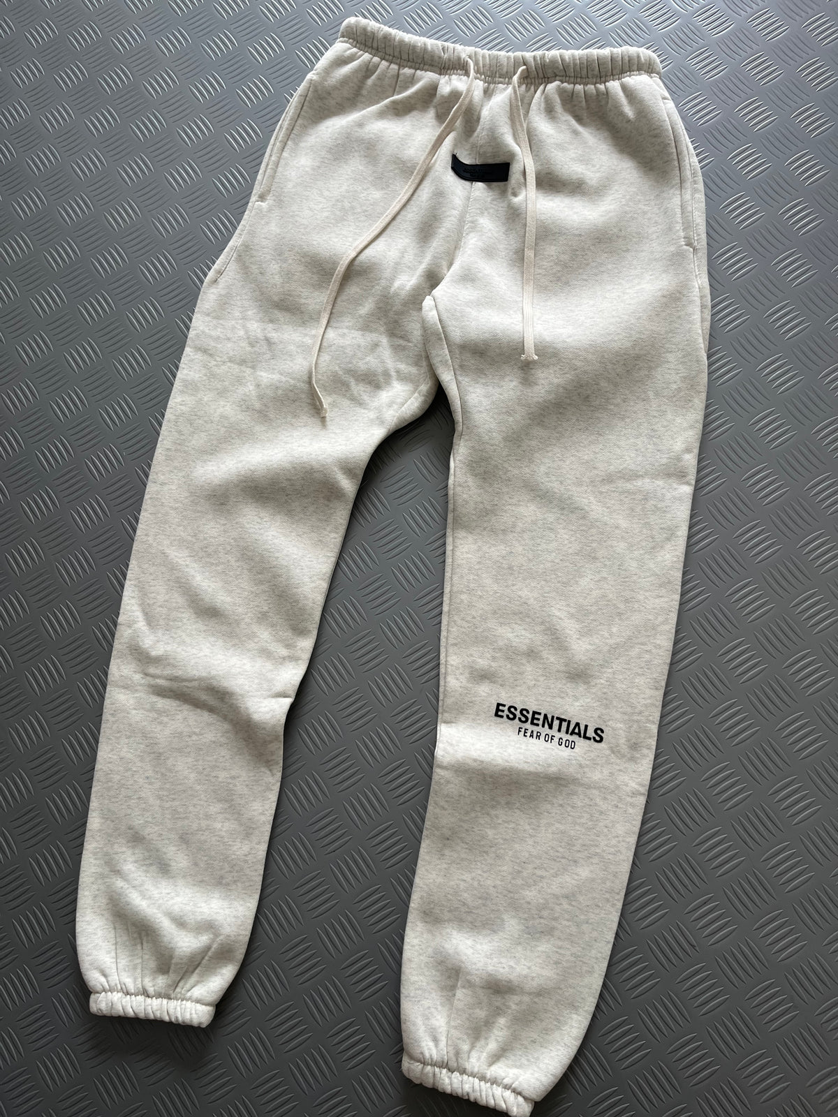 ESSENTIALS FEAR OF GOD OATMEAL SWEATPANT