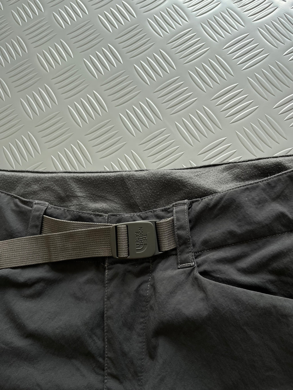 THE NORTH FACE CONVERTIBLE TREKKING PANT