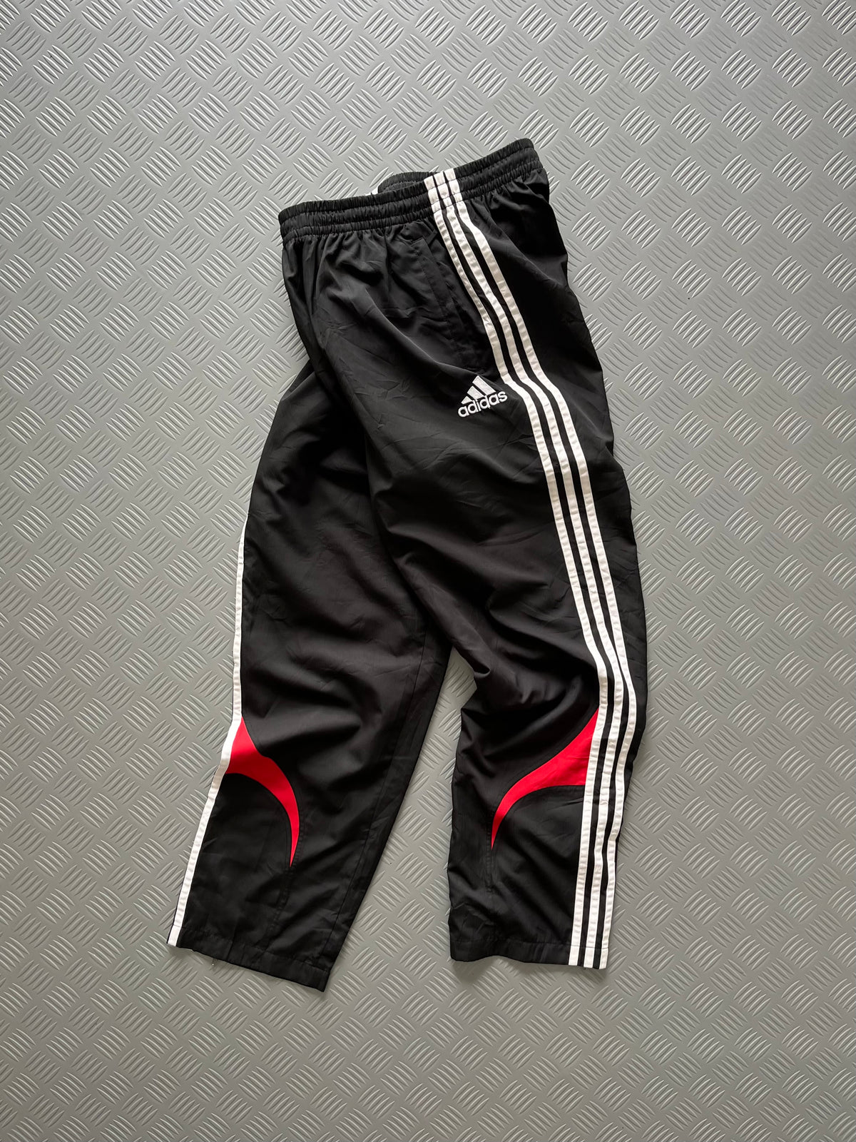 VINTAGE ADIDAS BAGGY TROUSER