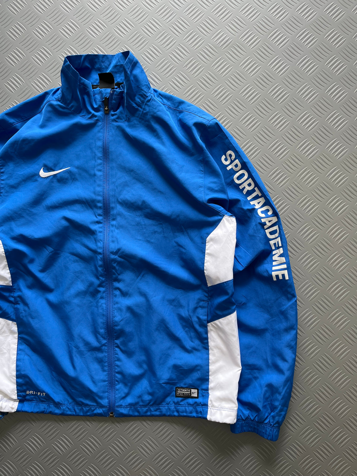 NIKE WINDCHEATER
