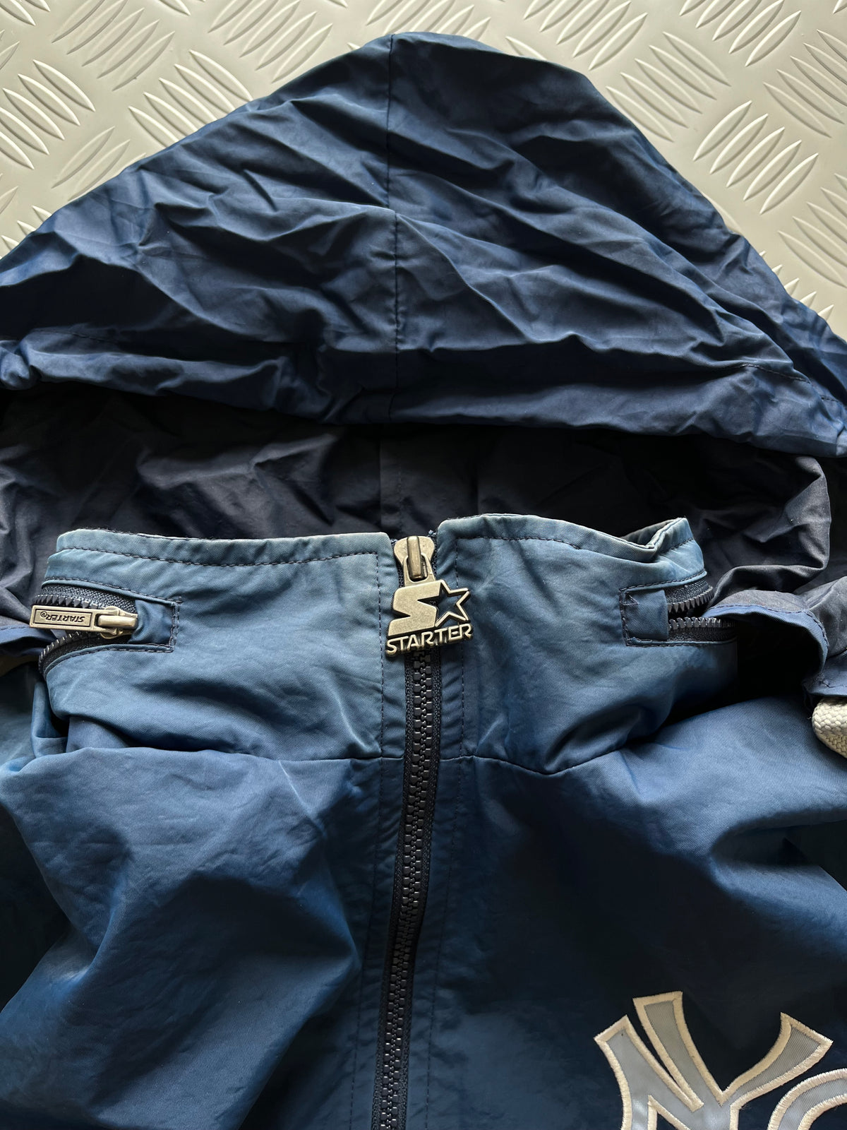 VINTAGE NY YANKEES WINDBREAKER