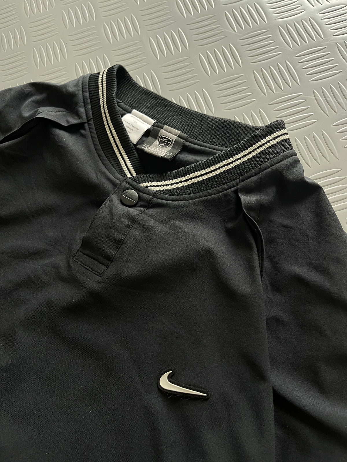VINTAGE NIKE PULLOVER