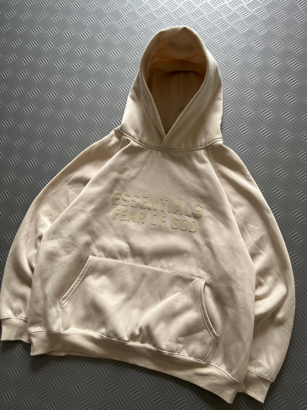 FEAR OF GOD ESSENTIALS SS22 EGGSHELL
