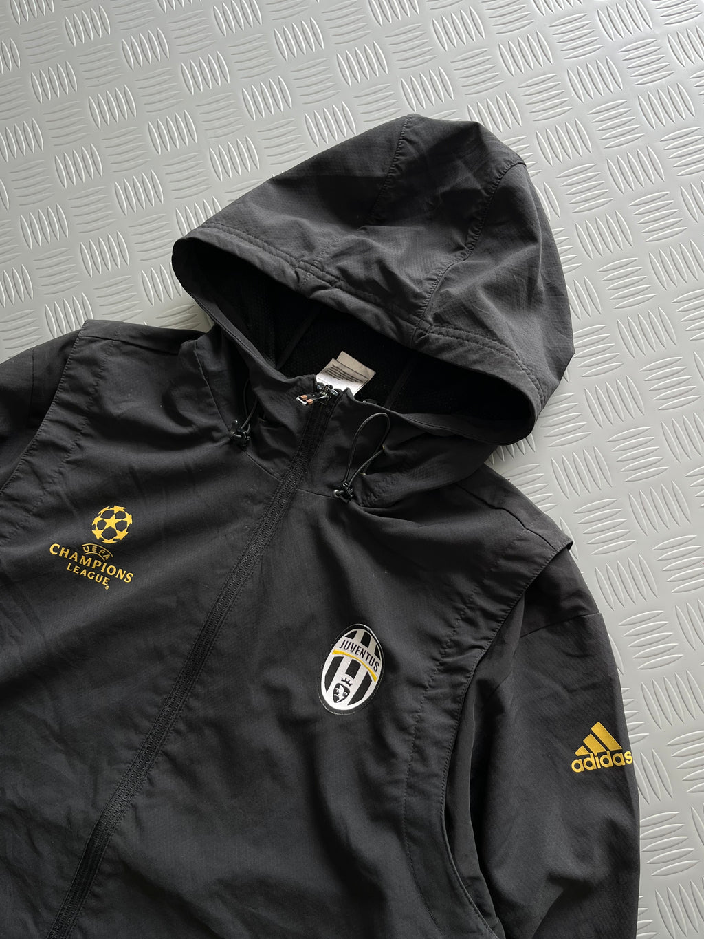 VINTAGE ADIDAS JUVENTUS ZIPPER
