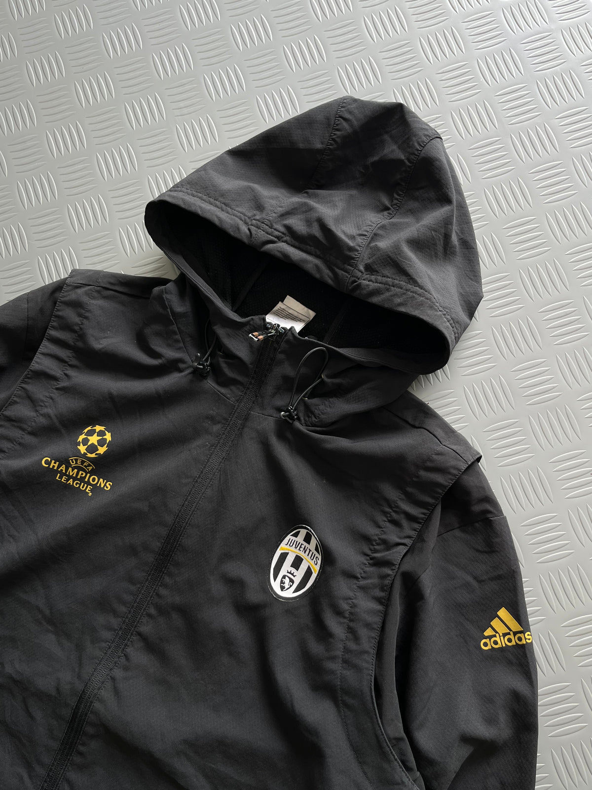 VINTAGE ADIDAS JUVENTUS ZIPPER