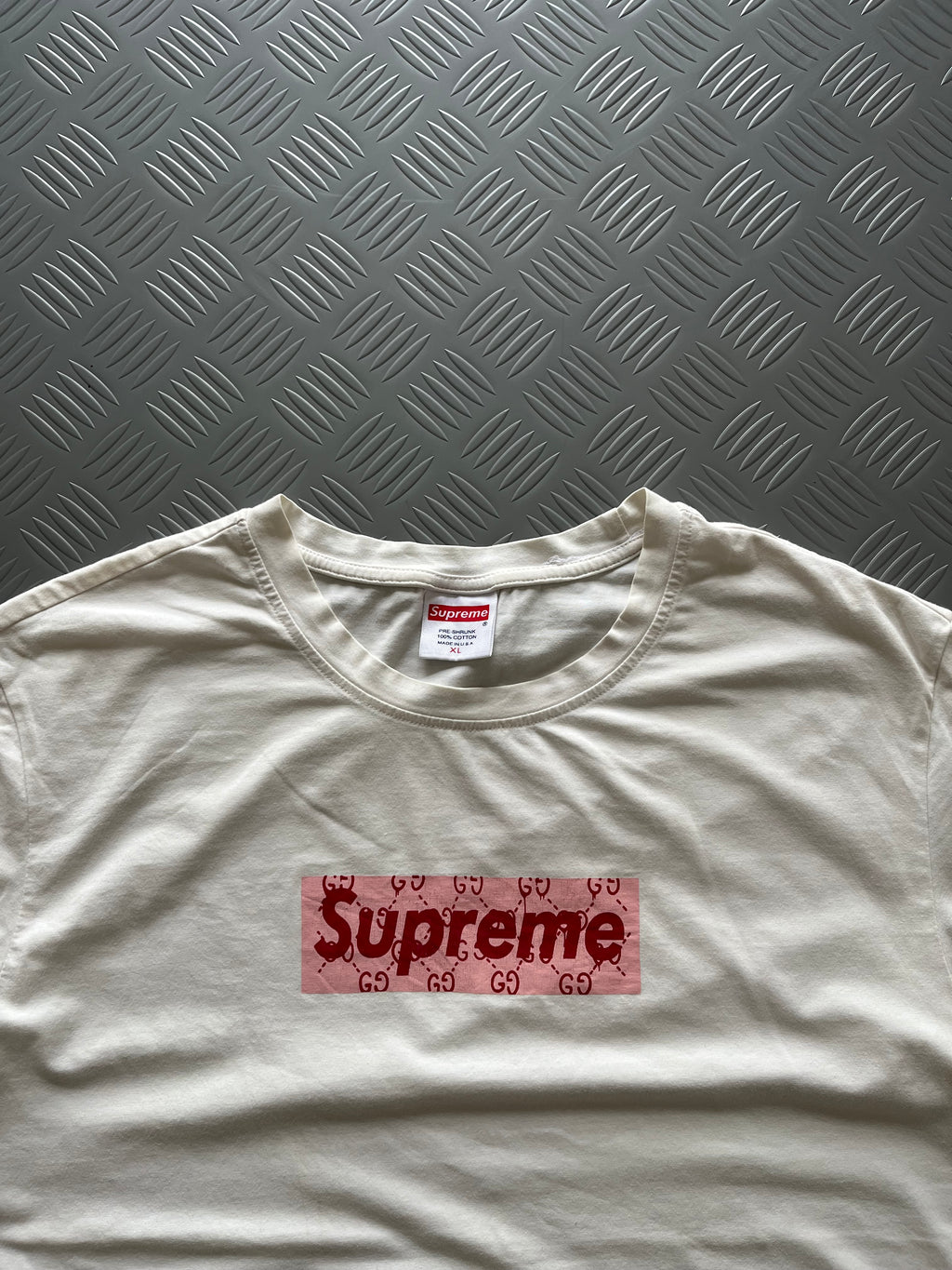 SUPREME x GUCCI TSHIRT