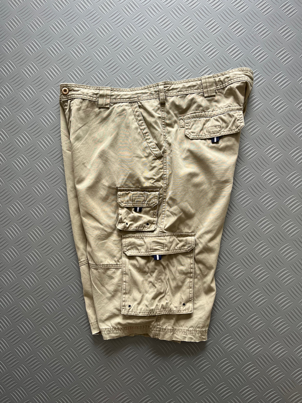 VINTAGE BAVERLY HILL POLO CARGO SHORTS