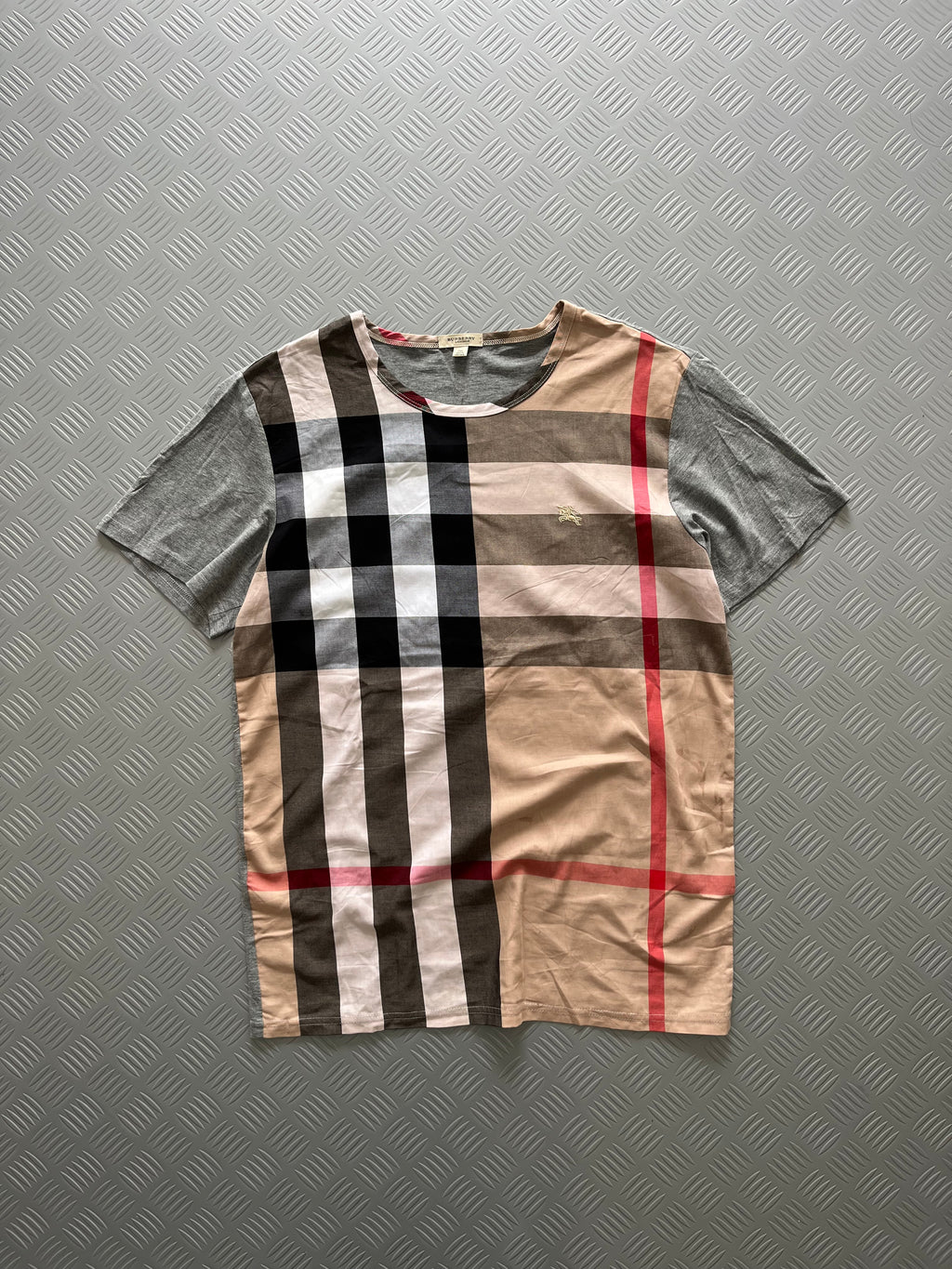 VINTAGE BURBERRY ICONIC TSHIRT