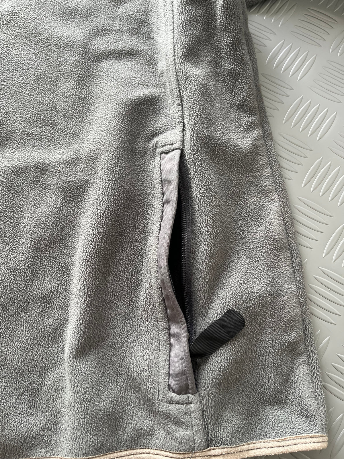 NIKE ACG FLEECE ZIPPER