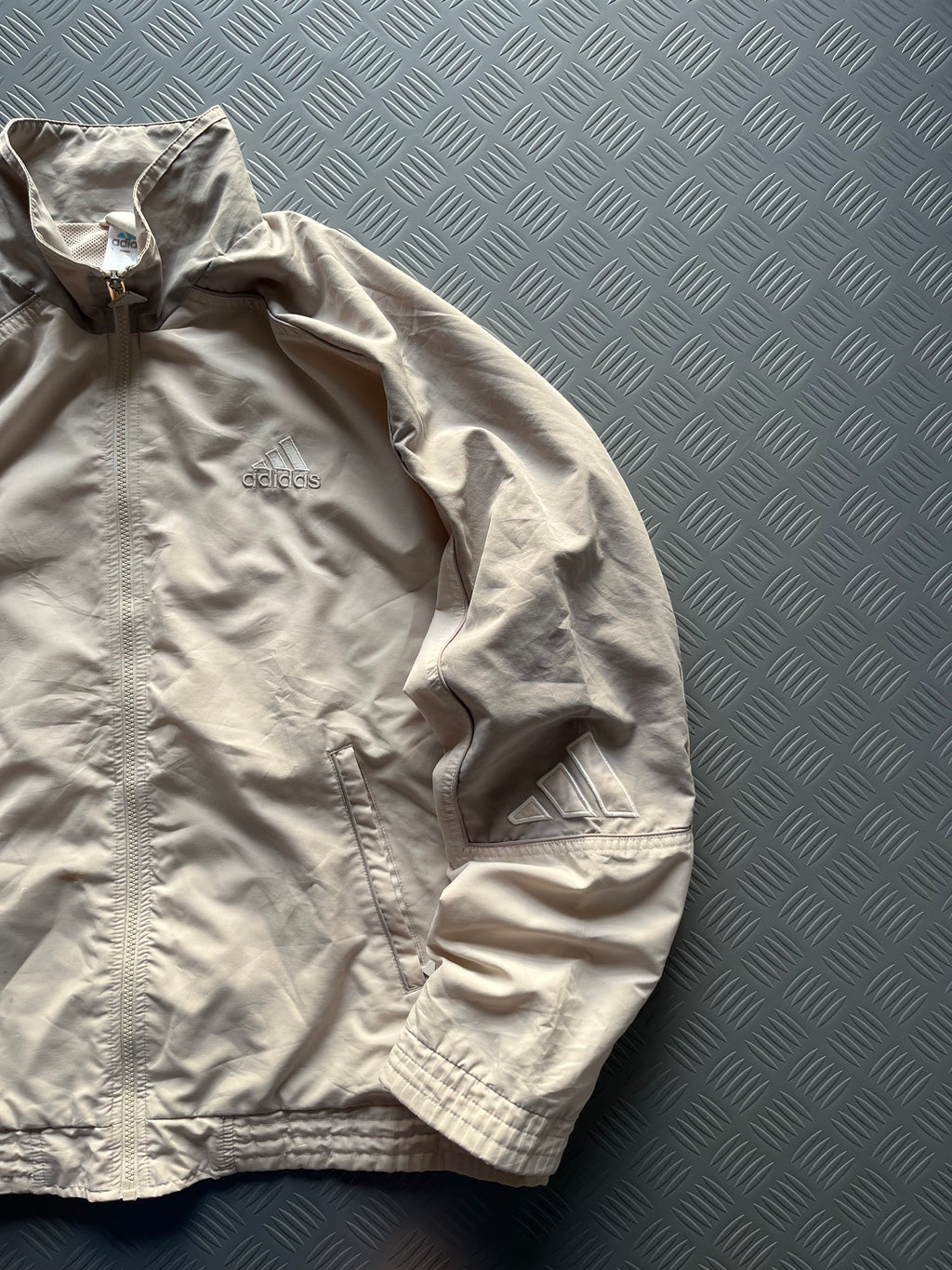 VINTAGE ADIDAS WINDBREAKER