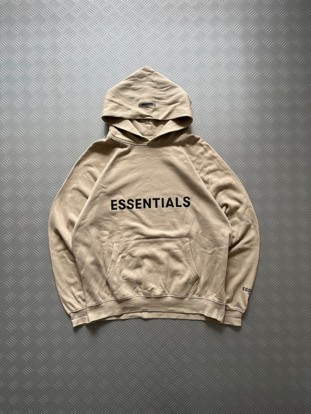 FOG ESSENTIALS SS20 SILICON APPLIQUE OLIVE HOODIE