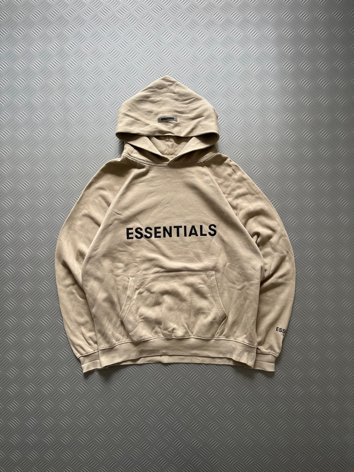 FOG ESSENTIALS SS20 SILICON APPLIQUE OLIVE HOODIE