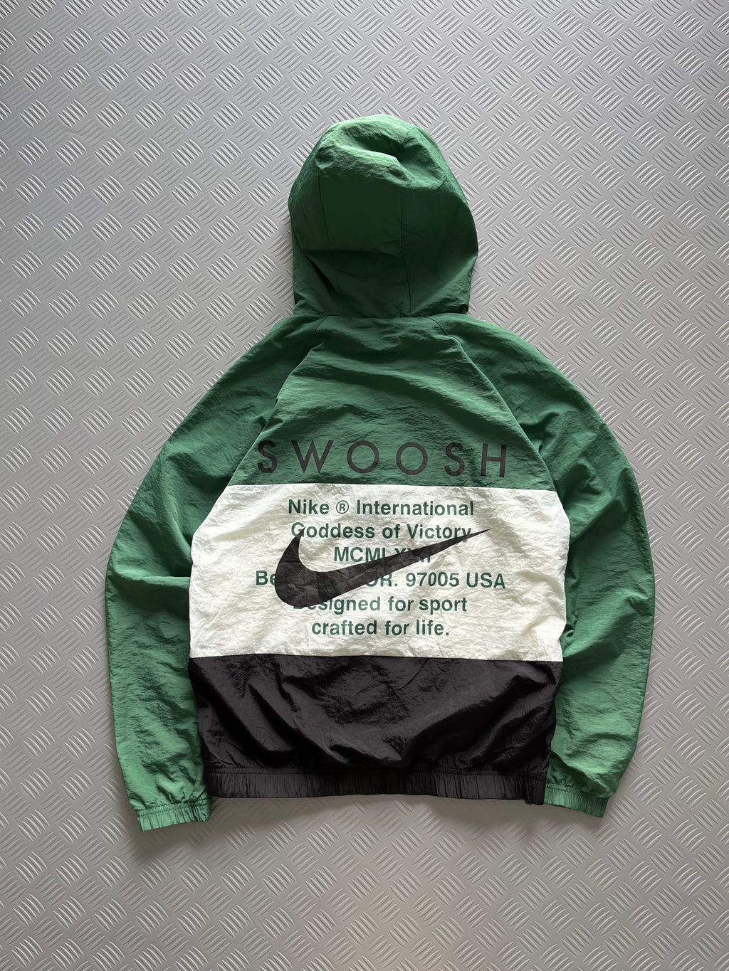 NIKE SWOOSH WINDBREAKER