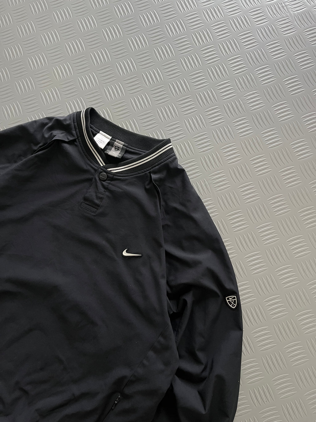VINTAGE NIKE PULLOVER
