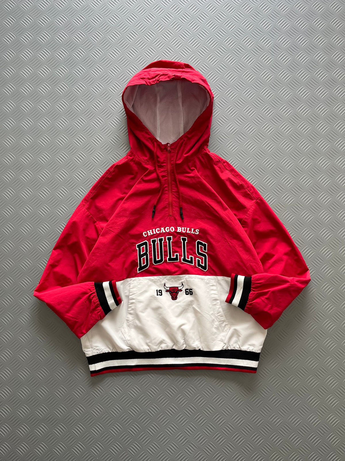 NBA CHICAGO BULLS QUARTER ZIPPER