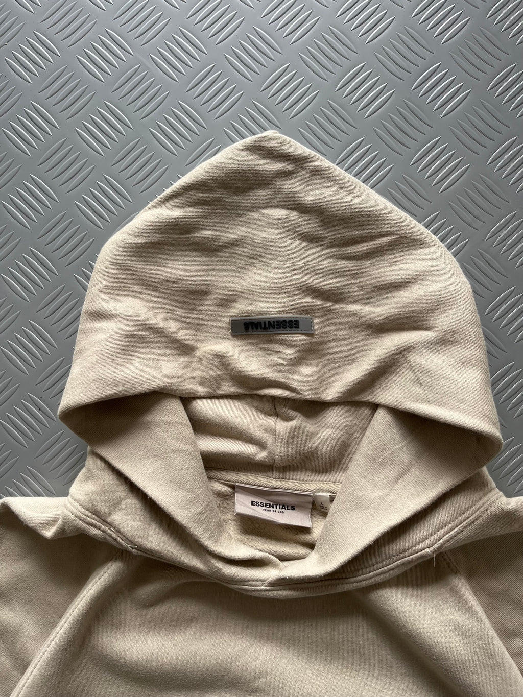 FOG ESSENTIALS SS20 SILICON APPLIQUE OLIVE HOODIE