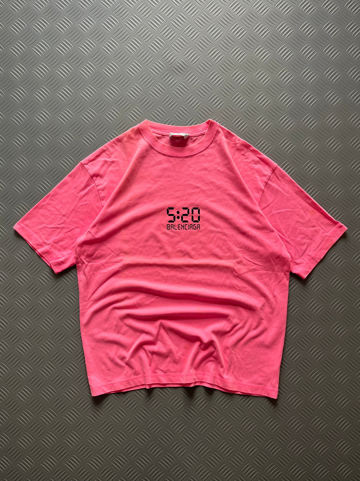BALENCIAGA 5:20 BABY PINK TSHIRT