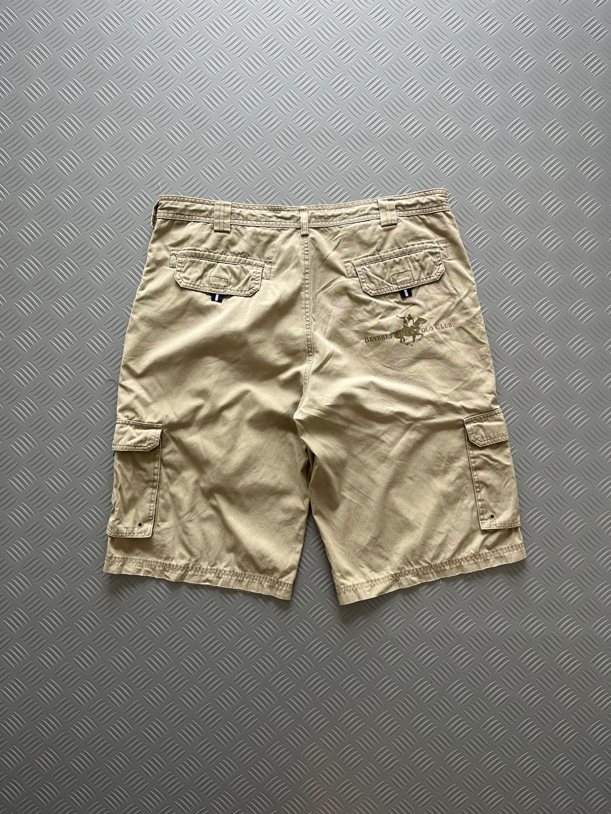 VINTAGE BAVERLY HILL POLO CARGO SHORTS
