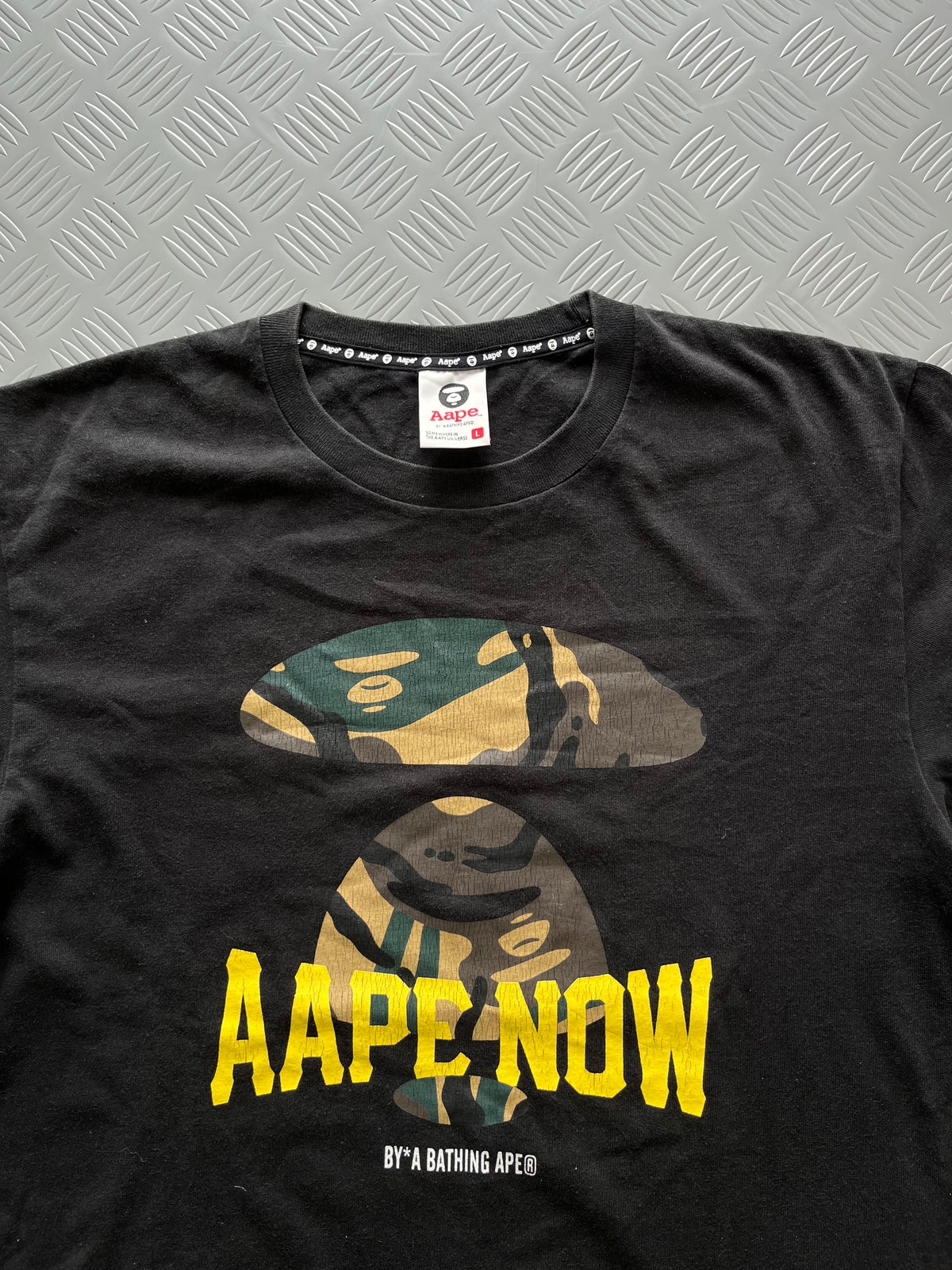 AAPE NOW BY BATHING APE CAMOUFLAGE TSHIRT