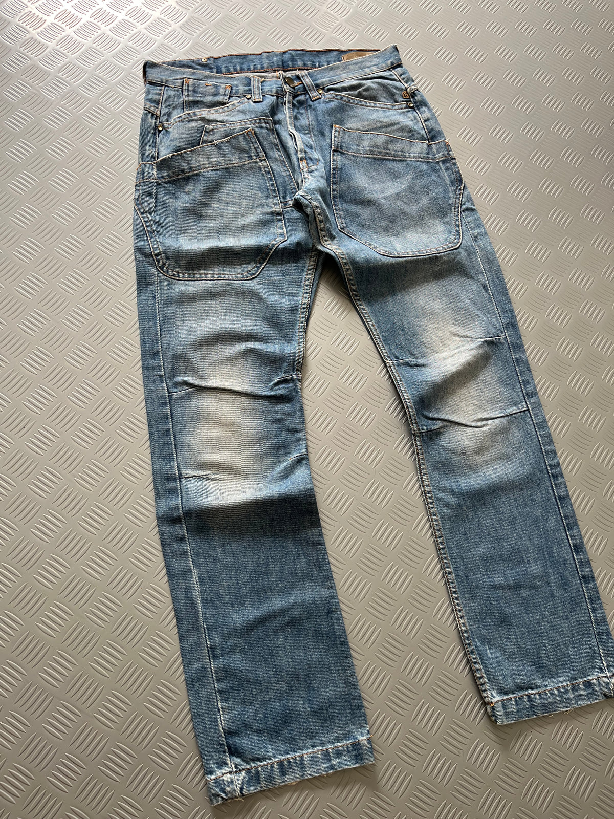 VINTAGE DENIM