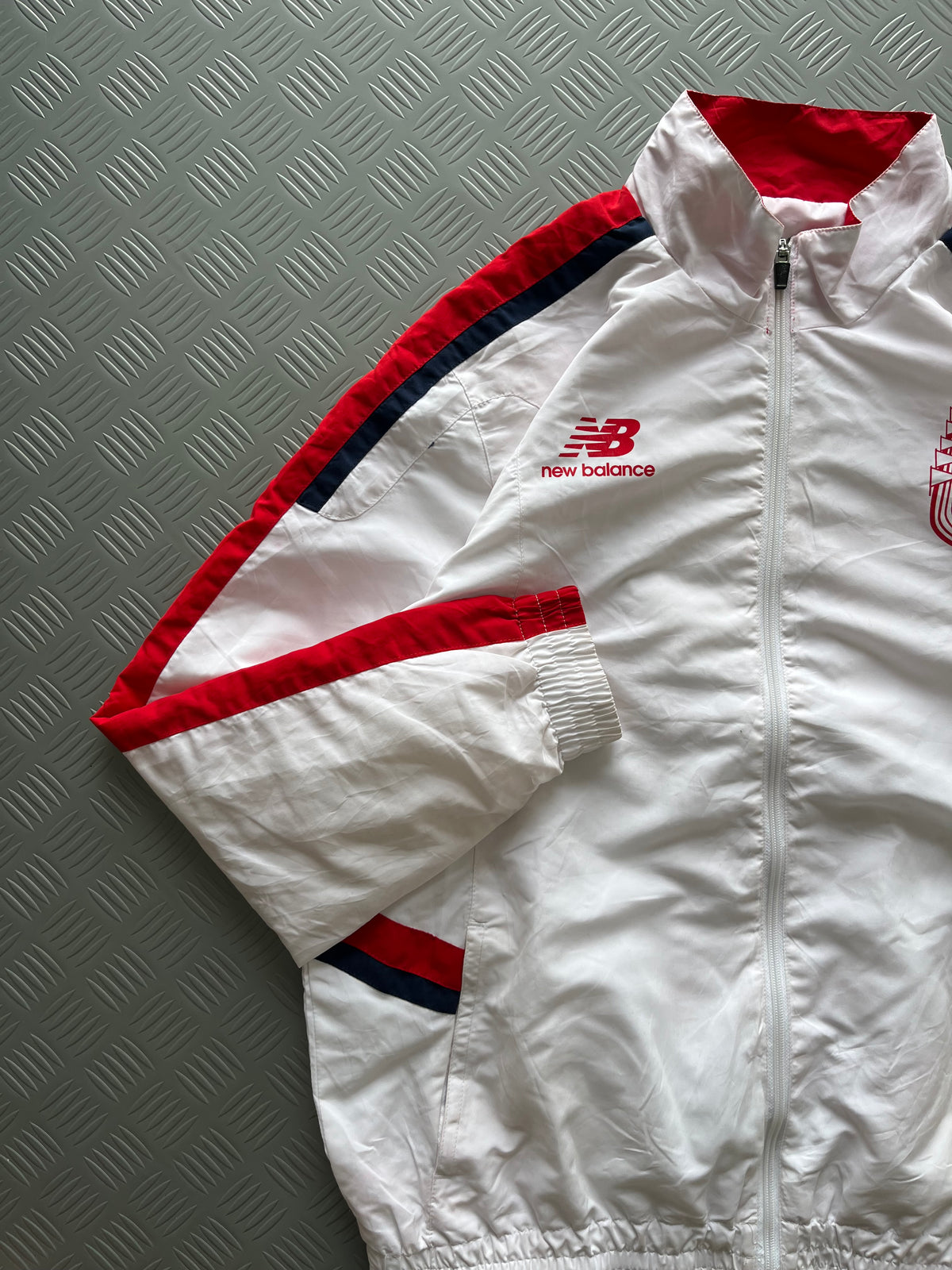 NEW BALANCE WINDCHEATER