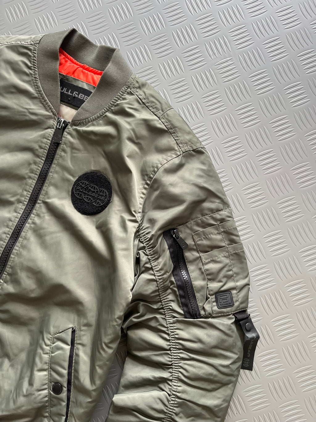 PULL & BEAR BOMBER JACKET