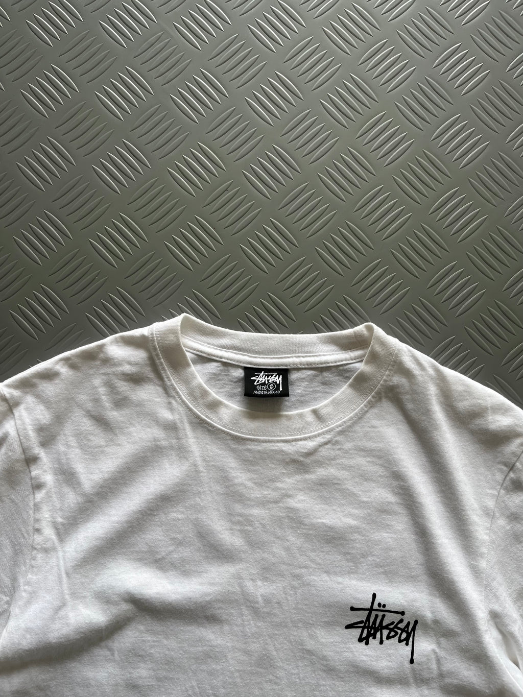 STUSSY BASIC WHITE TSHIRT