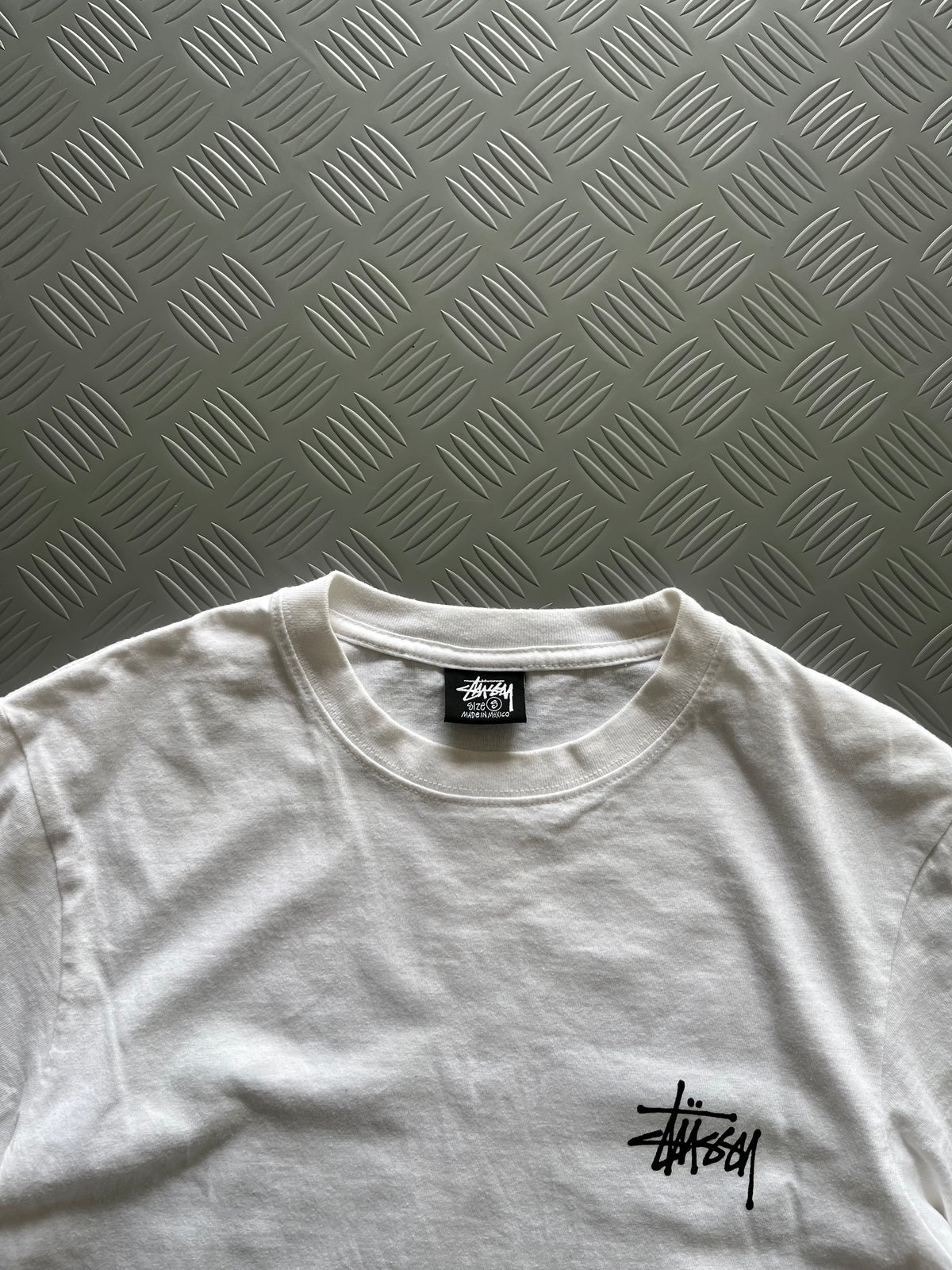 STUSSY BASIC WHITE TSHIRT