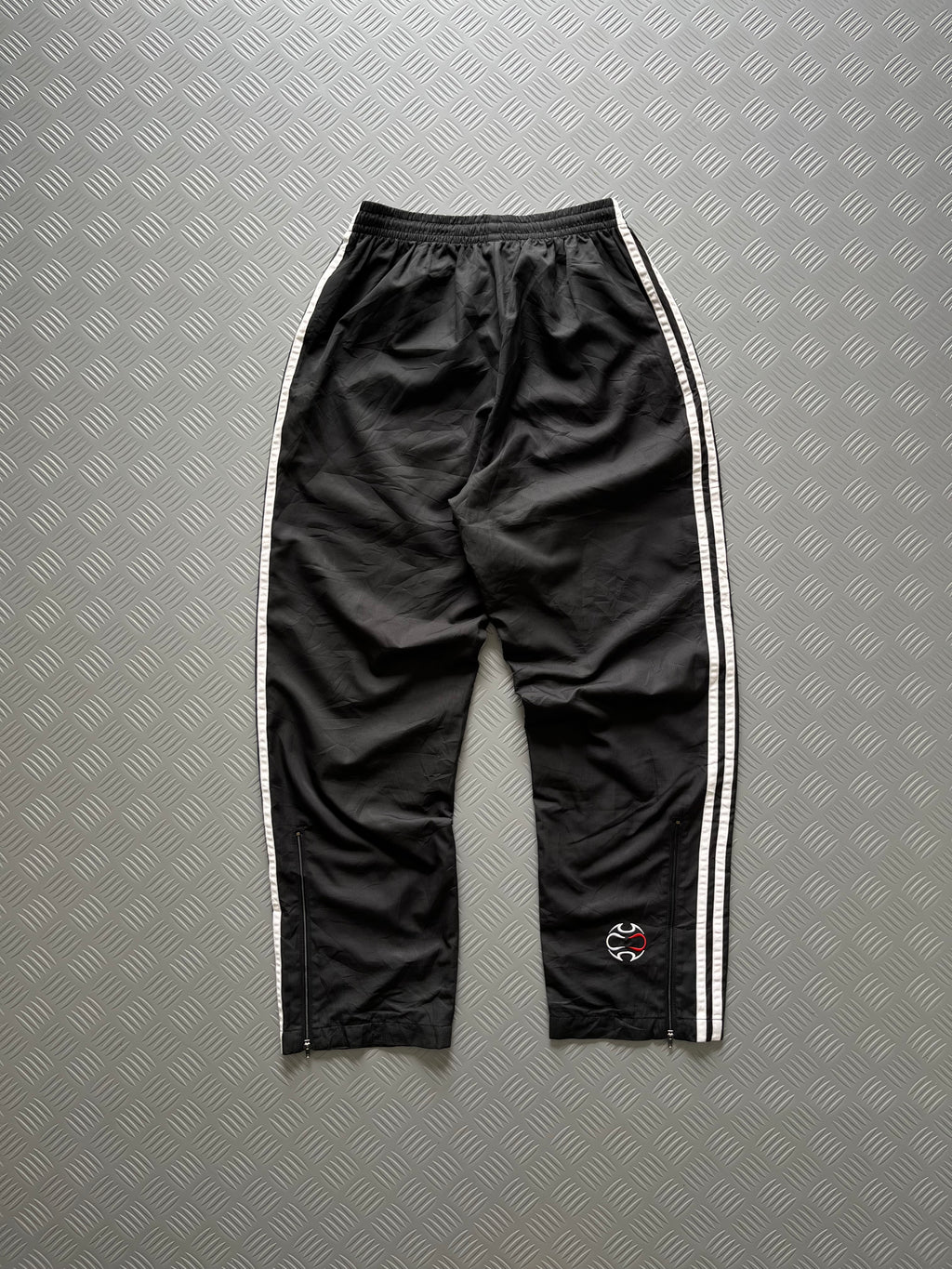 VINTAGE ADIDAS BAGGY TROUSER