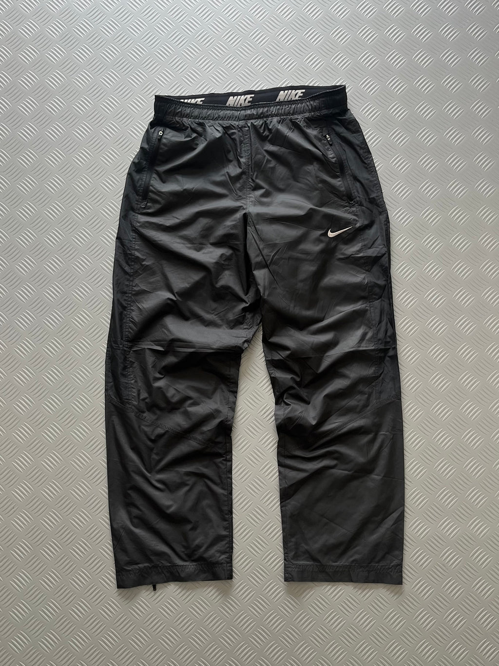 VINTAGE NIKE BAGGY TROUSER