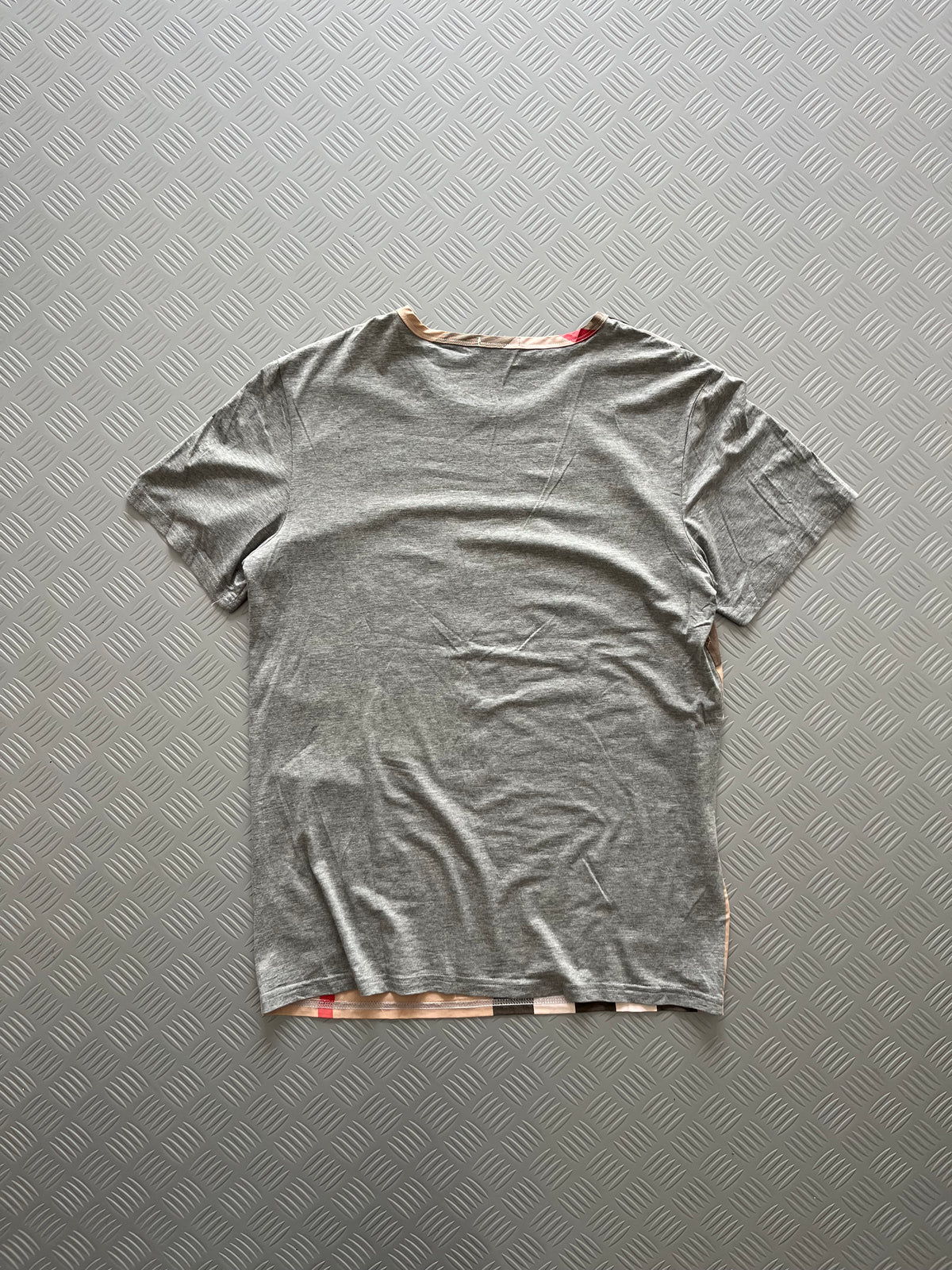 VINTAGE BURBERRY ICONIC TSHIRT
