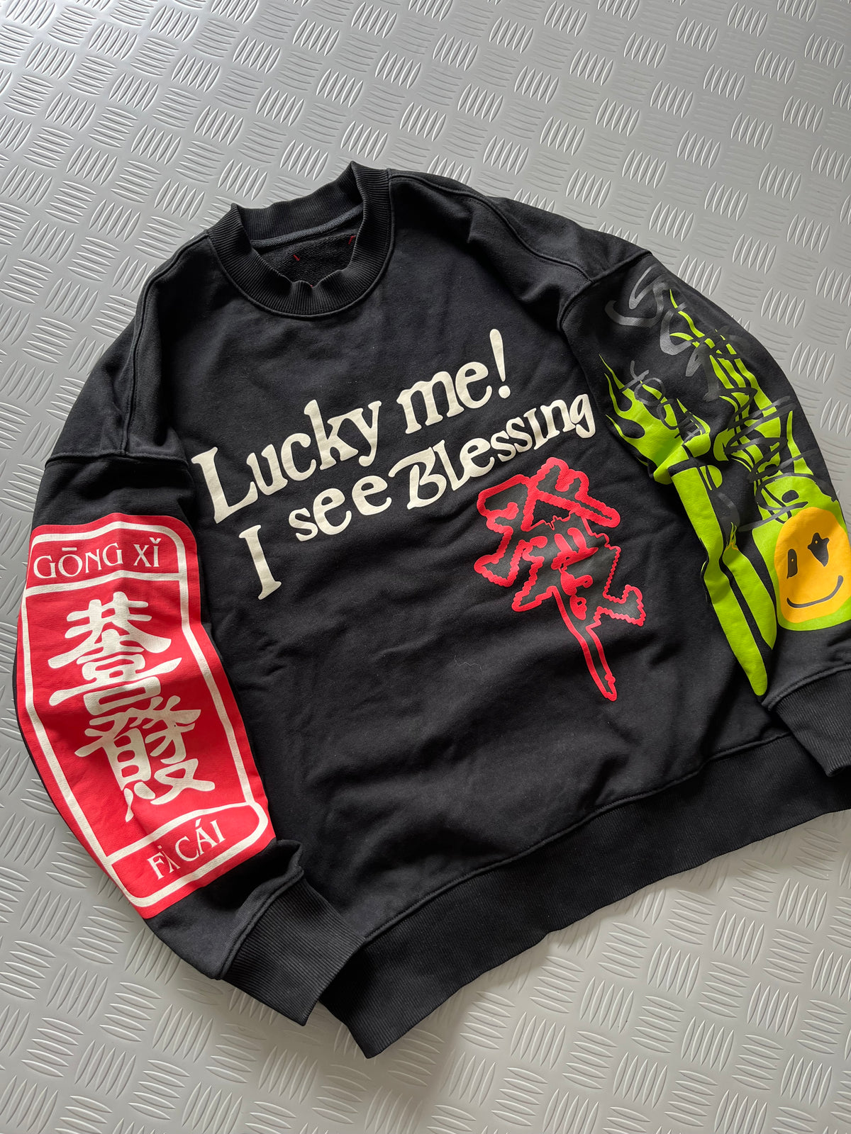 LUCKY ME HEAVYWEIGHT SWEATSHIRT