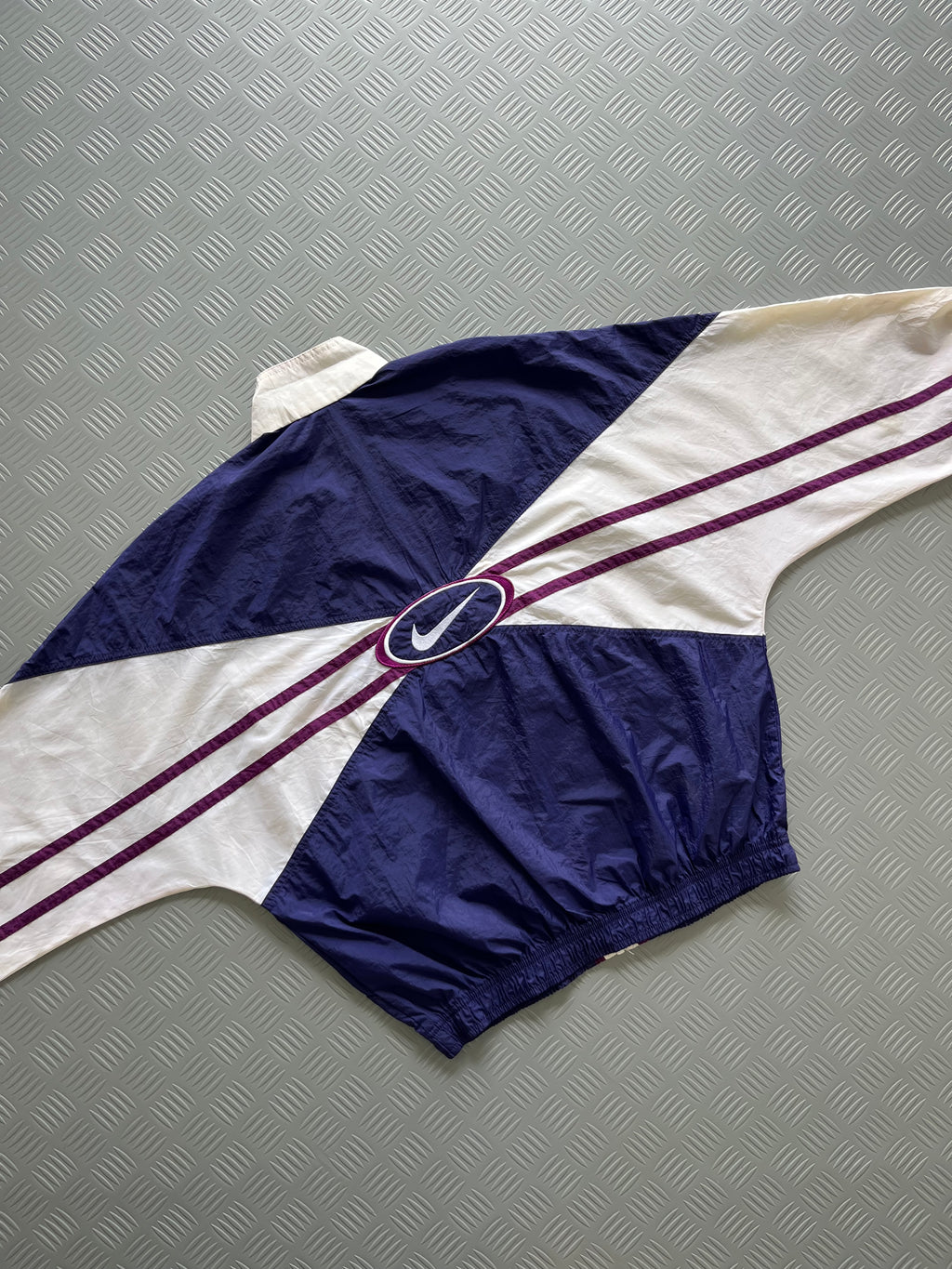 VINTAGE NIKE Y2K WINDCHEATER