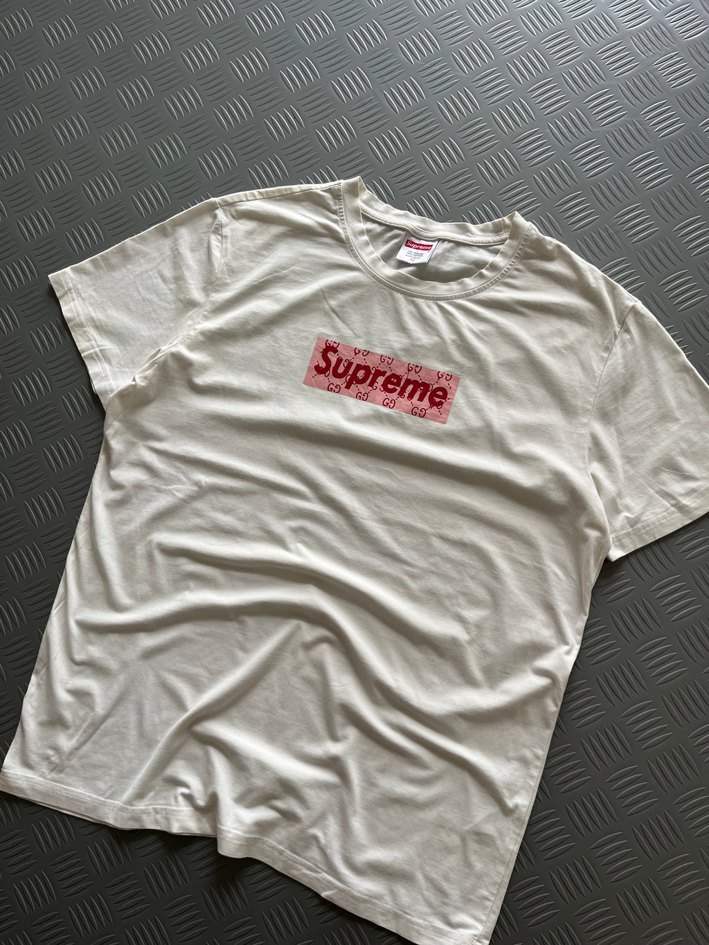 SUPREME x GUCCI TSHIRT