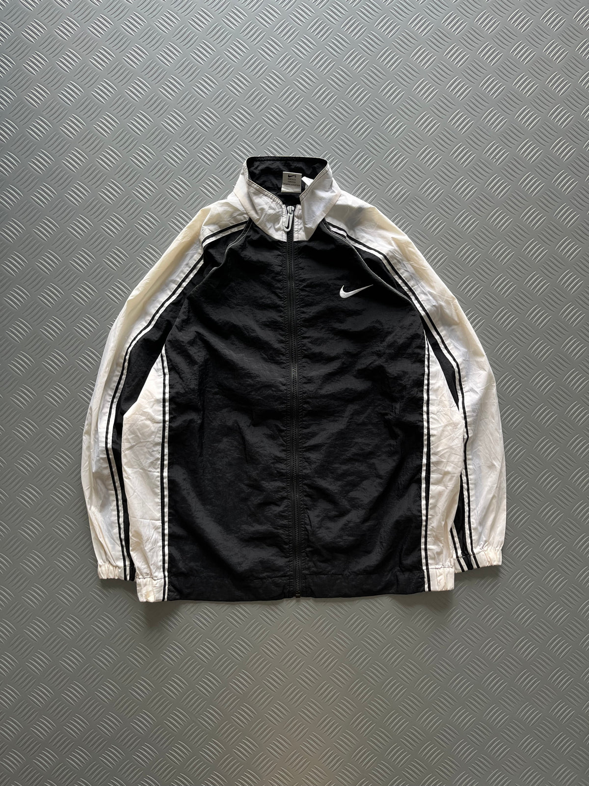 VINTAGE NIKE Y2K WINDCHEATER