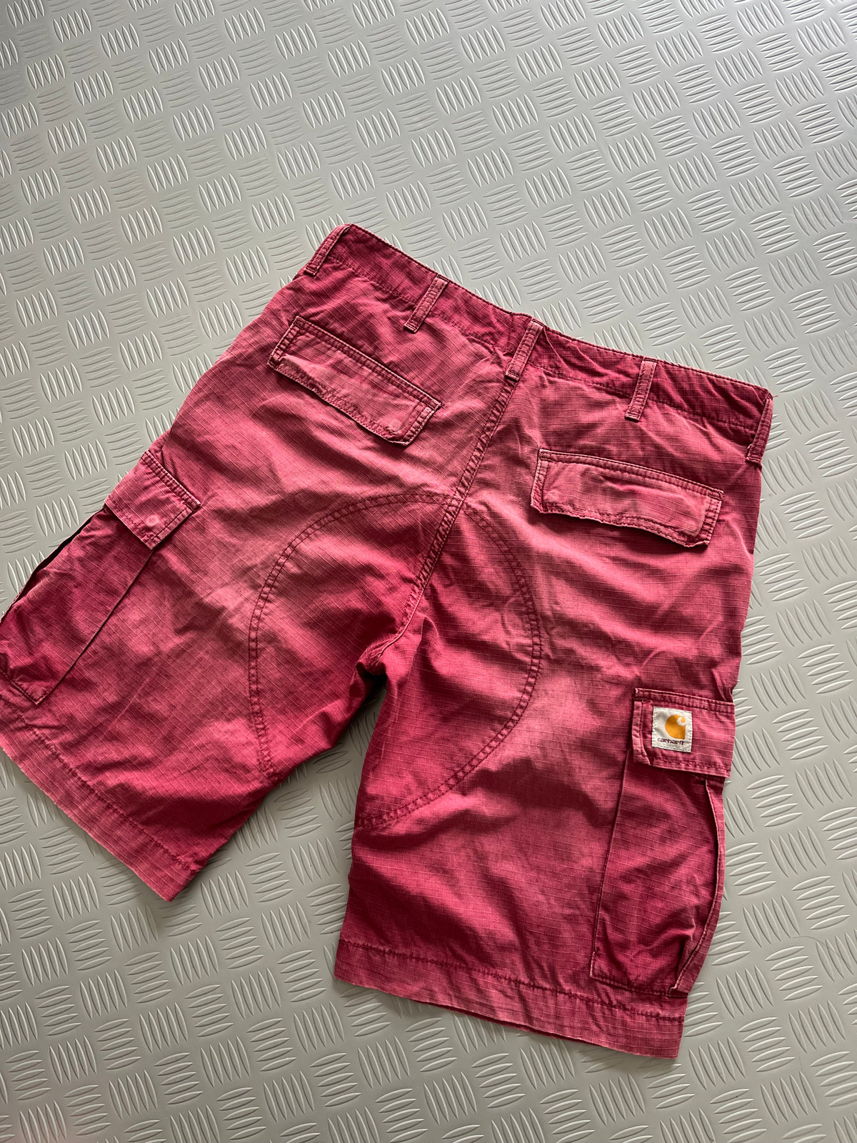 VINTAGE CARHARTT CARGO SHORTS